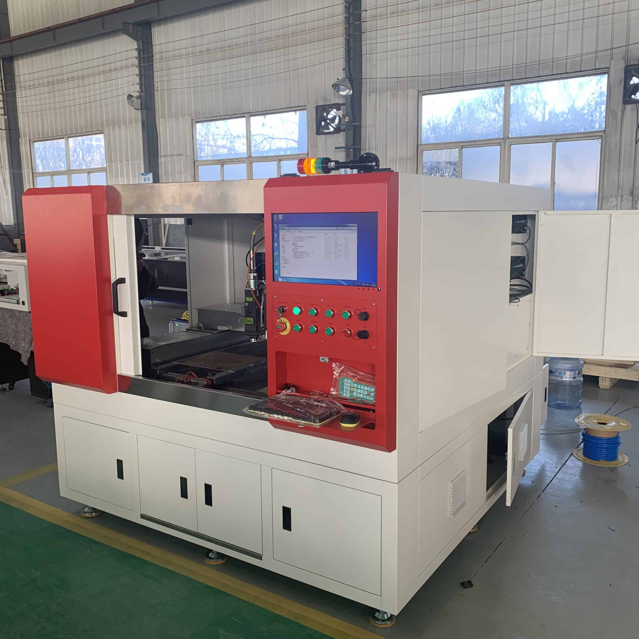 fiber lasre cutting machine